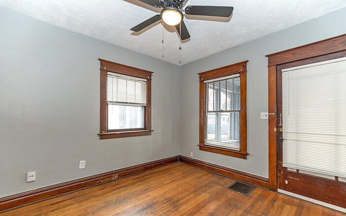 Building Photo - 1824 Coleman Ave