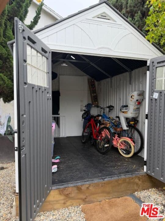 Building Photo - 409 Westminster Ave