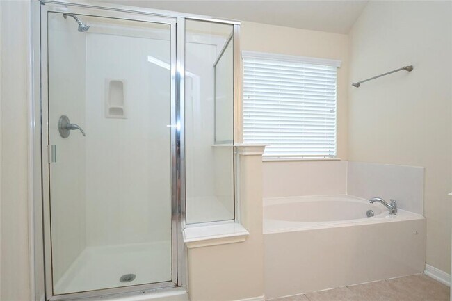 Building Photo - 19119 Canyon Ferry Ln