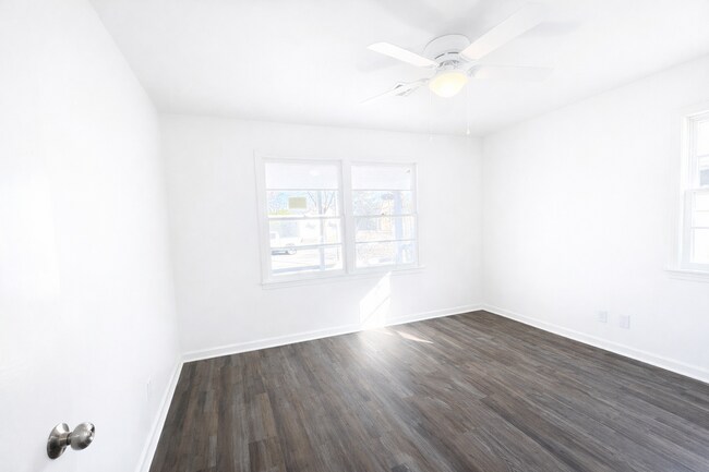 Building Photo - Beautifully Updated 3 Bedroom 2Bath Home in NE Wichita – $1575/month