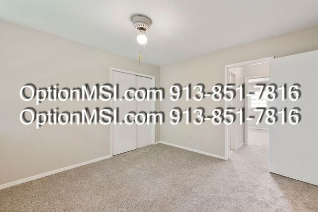 Building Photo - Affordable JOCO duplex~