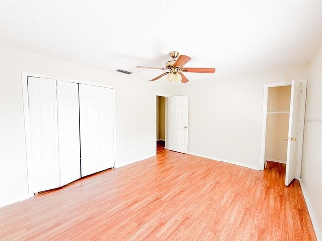 Building Photo - 2017 N Kelley Ave