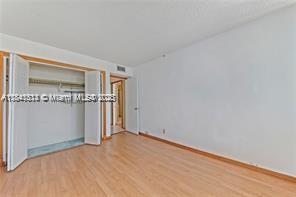 Building Photo - 2025 NE 164th St