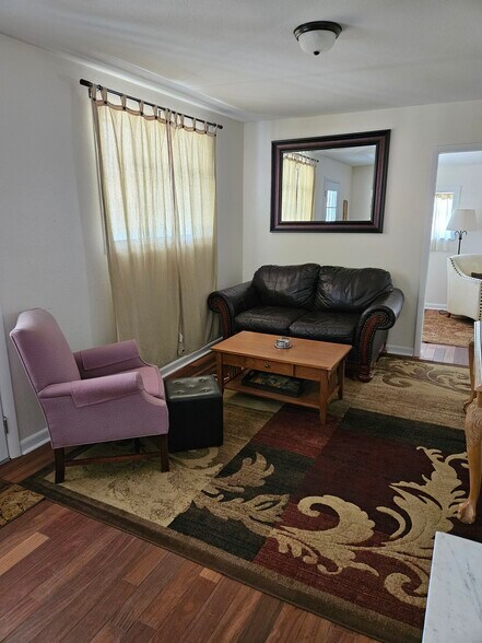 Building Photo - 120 Chesney Blvd