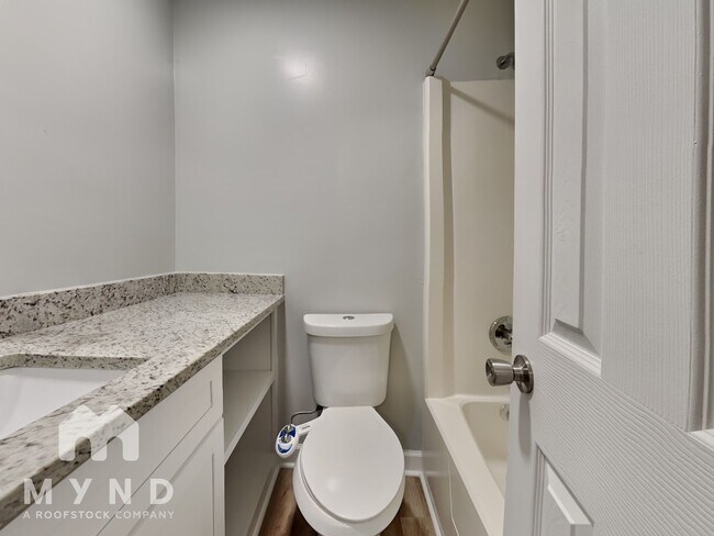 Building Photo - 6489 Parton Ct