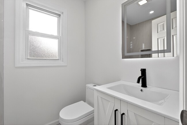 Building Photo - 269 Schuyler Ave