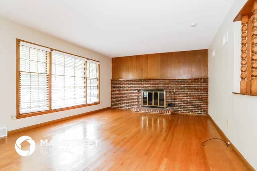 Building Photo - 2809 S Westport Rd