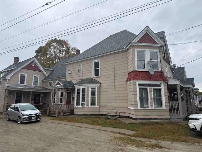 Primary Photo - 7 Pine St