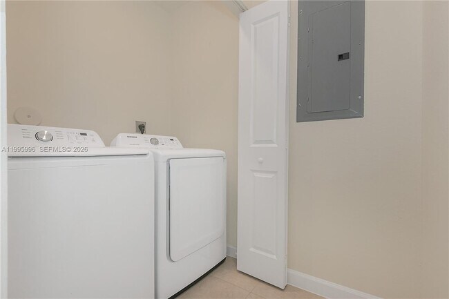 Building Photo - 14732 SW 181st Terrace