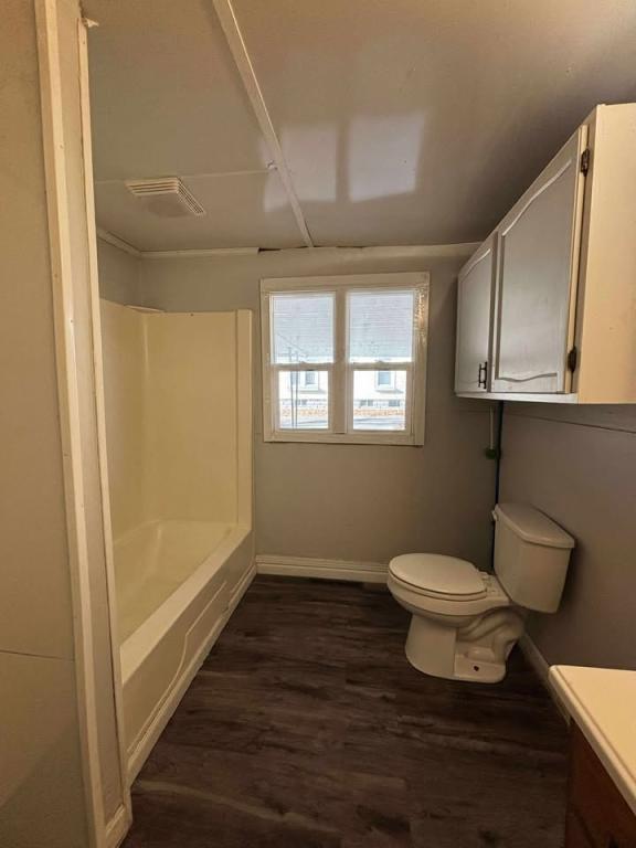 Building Photo - 221 N Columbia St