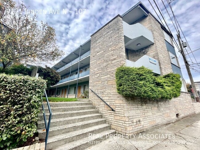 Building Photo - Linden Apartments