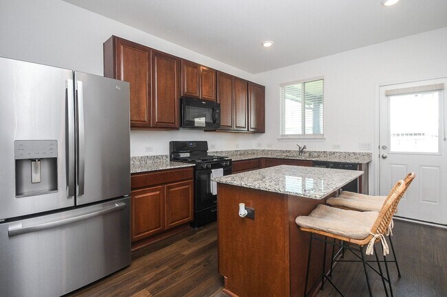Building Photo - 17730 Winnower Ln