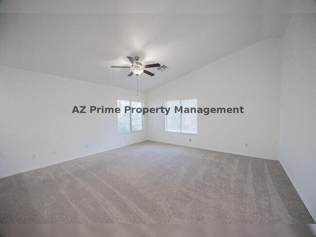 Building Photo - 11595 W Holly St