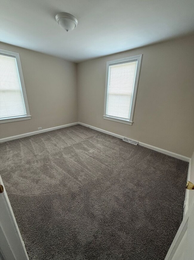 Building Photo - Quaint Two Bedroom House In Creedmoor, NC