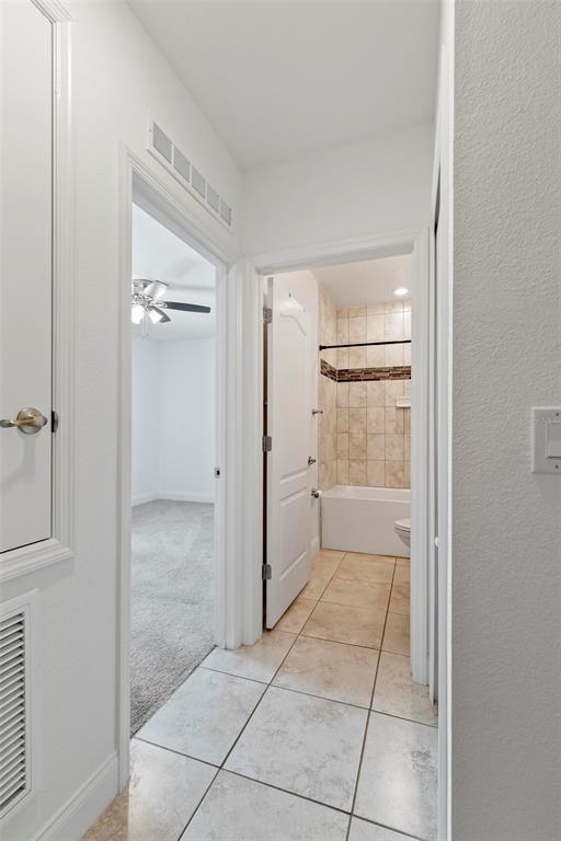 Building Photo - 73 Fairbank Ln