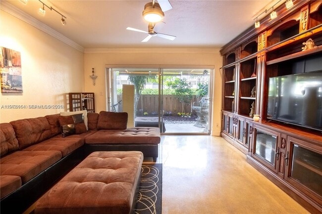 Building Photo - 1700 SE 15th St