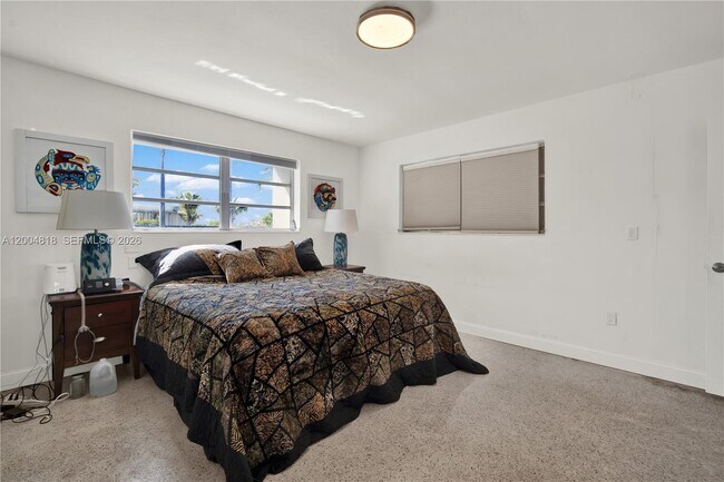 Building Photo - 7939 West Dr