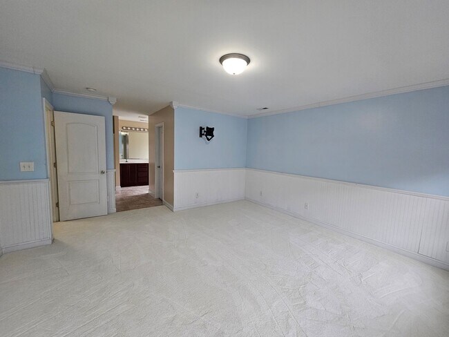 Building Photo - Spacious 3 Bedroom Home In Maysville