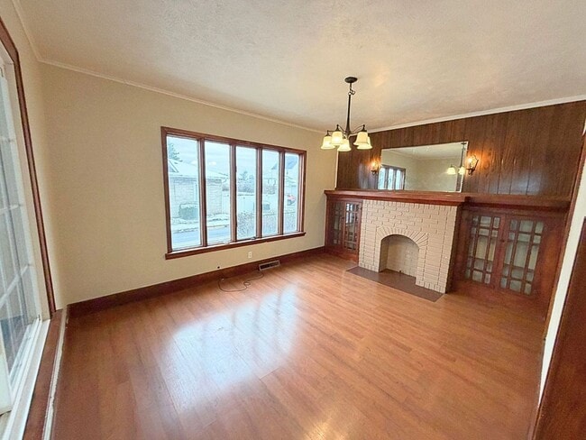 Building Photo - Single Family Home on Marland Heights for Rent