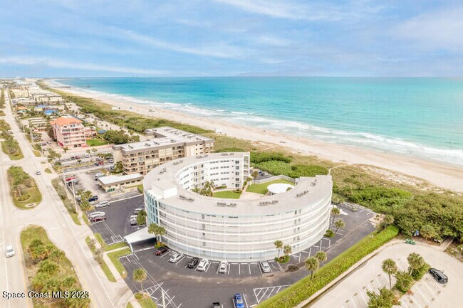Building Photo - 4000 Ocean Beach Blvd