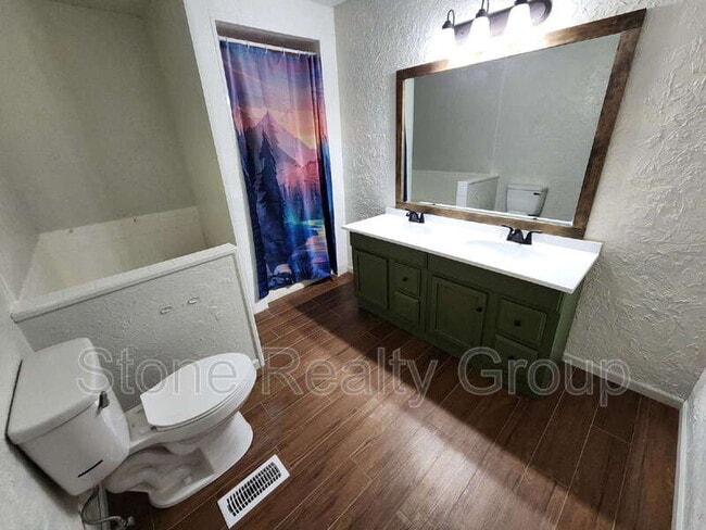 Building Photo - 35 Ridgecrest Ct