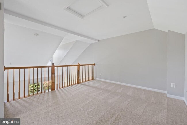 Building Photo - 726 Catts Tavern Dr