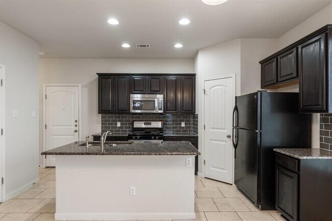 Building Photo - 11400 W Parmer Ln