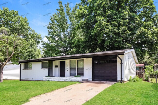 Building Photo - 10334 Edgefield Dr