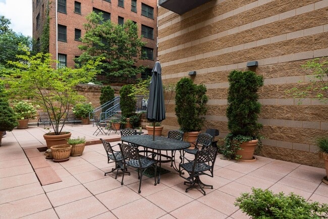 Building Photo - Logan Circle One Bedroom Plus Den W/Front Desk, Secured Entry, Pets Welcome, & More!