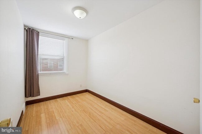 Building Photo - 1813 Bergen St