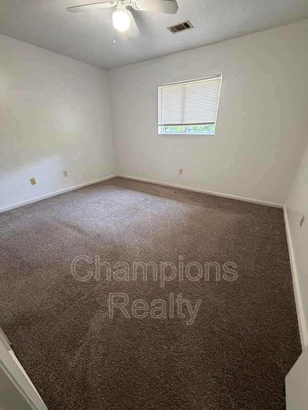 Building Photo - 1508 Bowie Ave