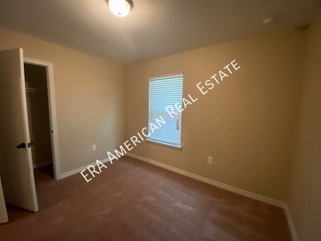 Building Photo - 2767 Braswell St