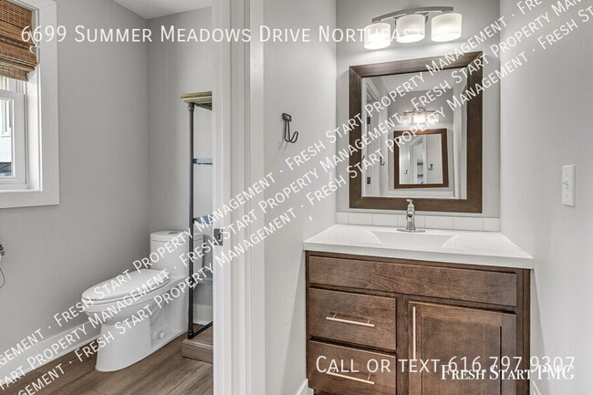 Building Photo - 6699 Summer Meadows Dr NE