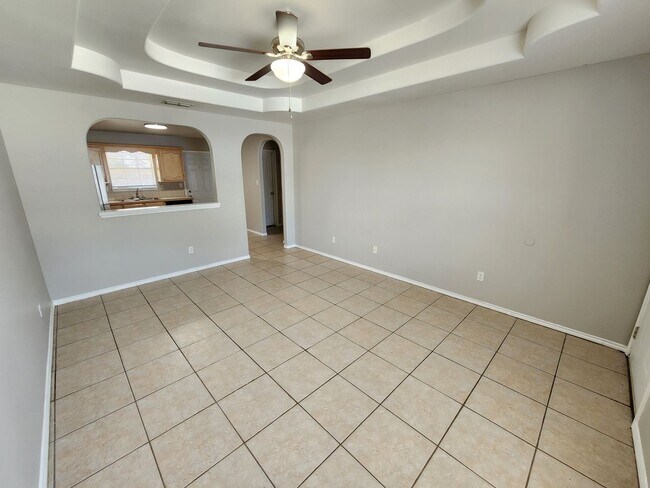 Building Photo - 2525 Chupasrosa Court