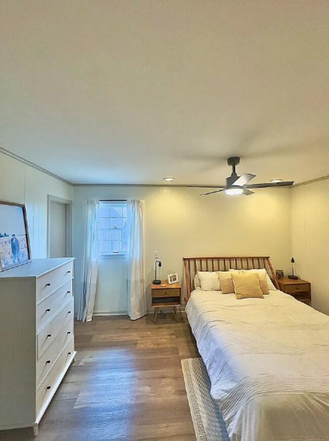 Building Photo - featuring an open layout - rent to own!