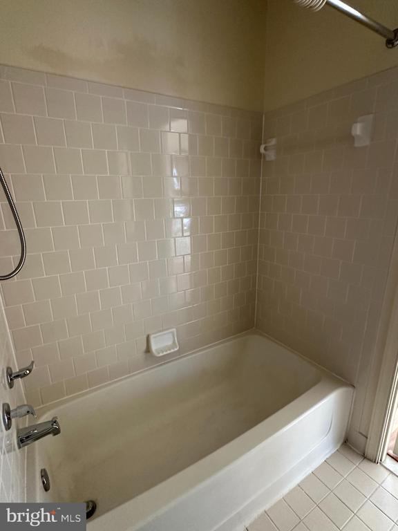 Building Photo - 4031 Forest Valley Rd