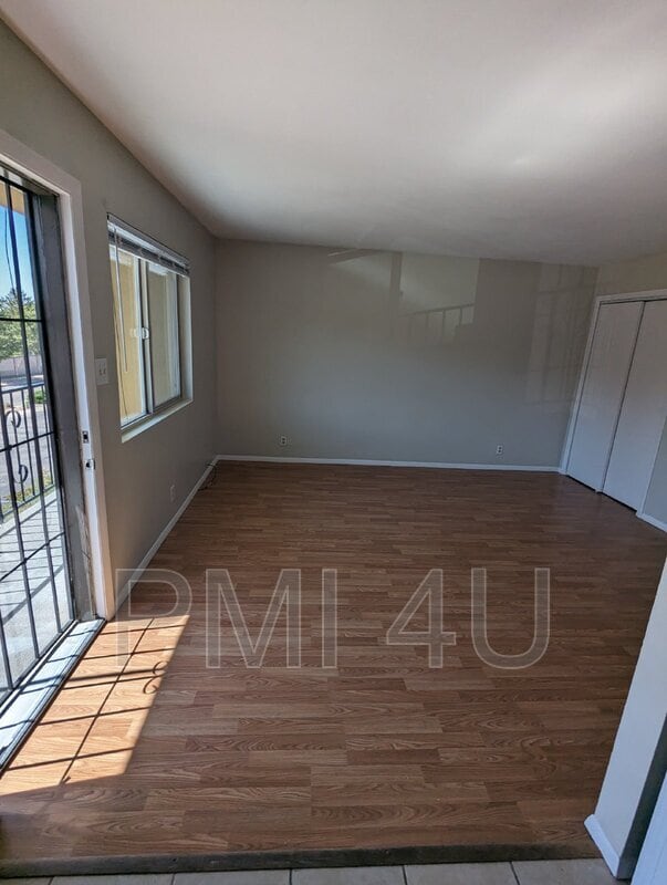 Building Photo - 12409 Manitoba Dr NE