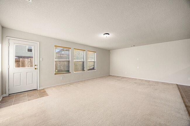 Building Photo - 18107 Fairhope Oak St