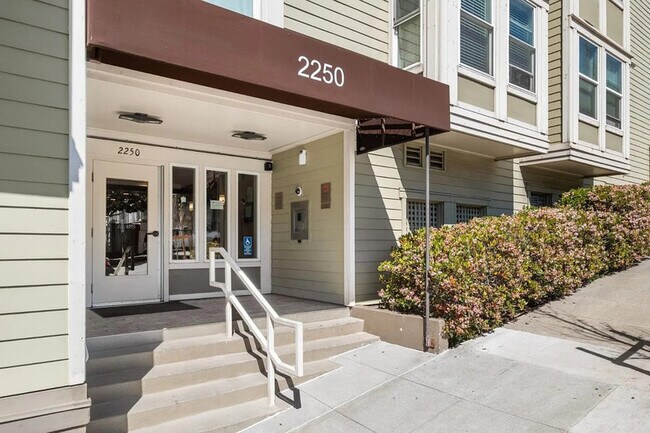 Building Photo - 2250 24th St
