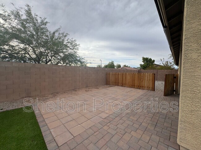 Building Photo - 25179 W Maldonado Dr