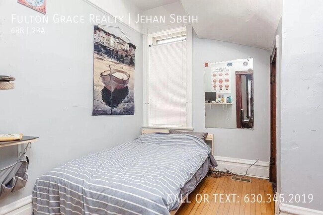 Building Photo - 3126 N Seminary Ave