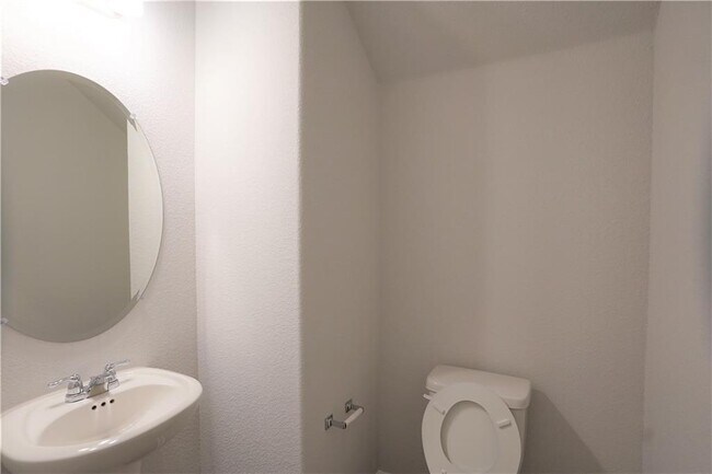 Building Photo - 12110 Tolson Dr