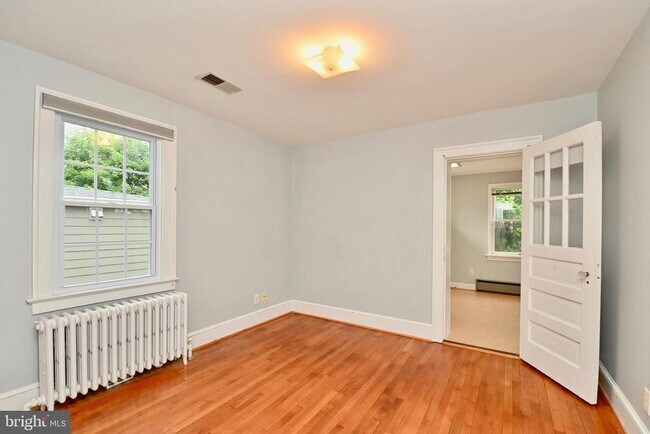 Building Photo - 4627 16th St N