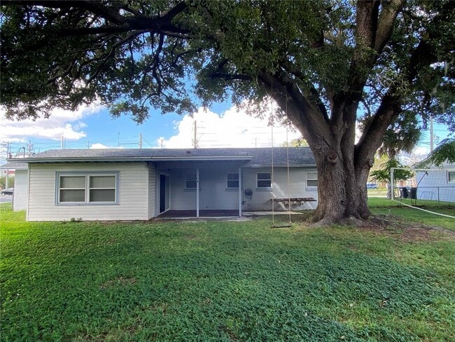 Building Photo - 2606 Aloma Ave
