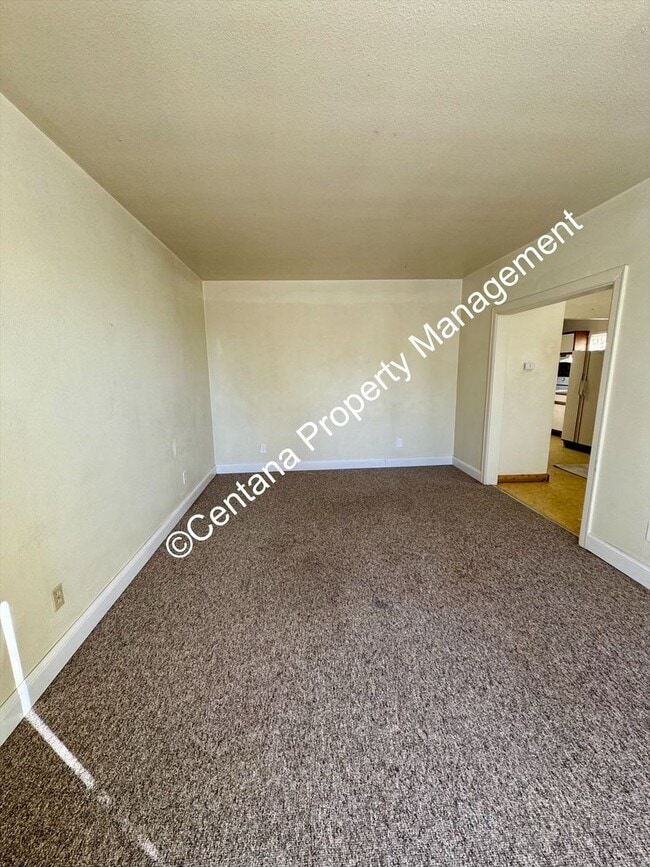 Building Photo - 2 bedroom 1 Bath House