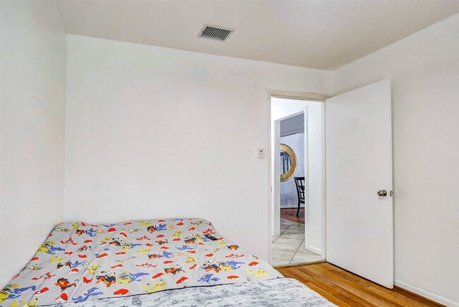 Building Photo - 20307 Quincy Ct