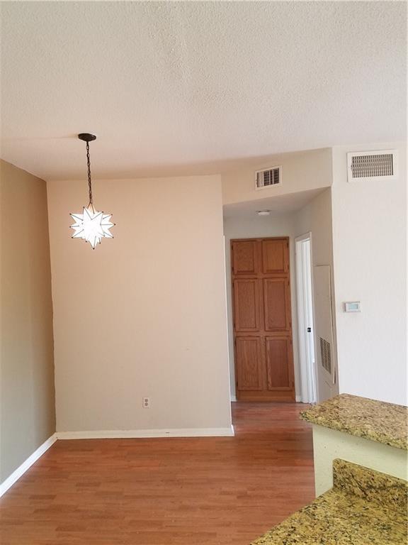 Building Photo - 2450 Wickersham Ln