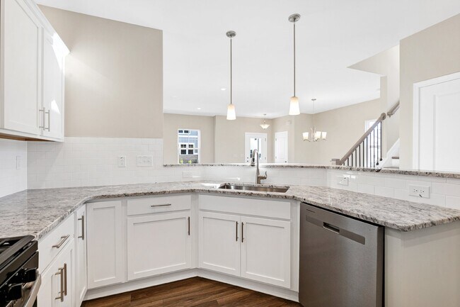 Building Photo - 237 Ribbon Rail St