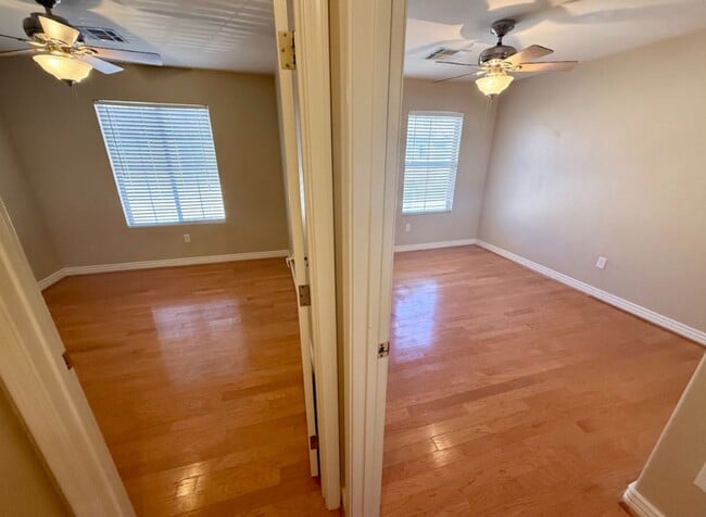 Building Photo - 3 Bedroom in Beautiful Ahwatukee Foothills Club West!  Available 7/1