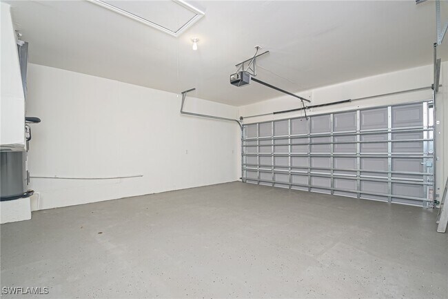 Building Photo - 12880 Kelly Bay Ct